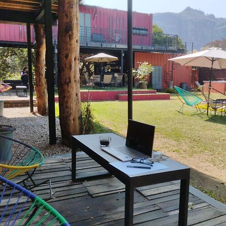 Hotel Containers Park à Tlayacapan Extérieur photo